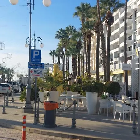 Apartment Finnikoudes 2 Bed Sea View Larnaca